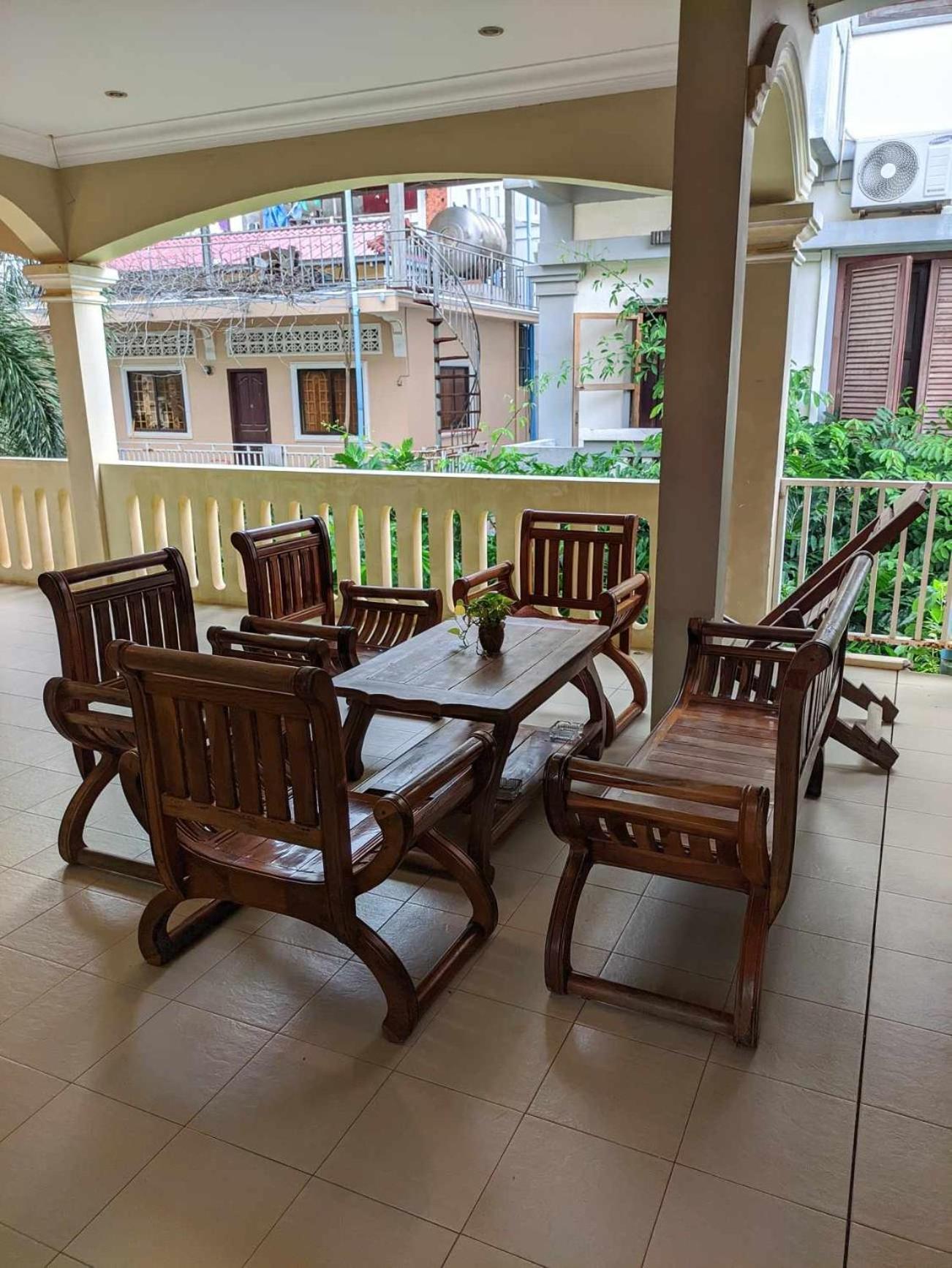 Iki Iki Guesthouse Siem Reap Exteriör bild