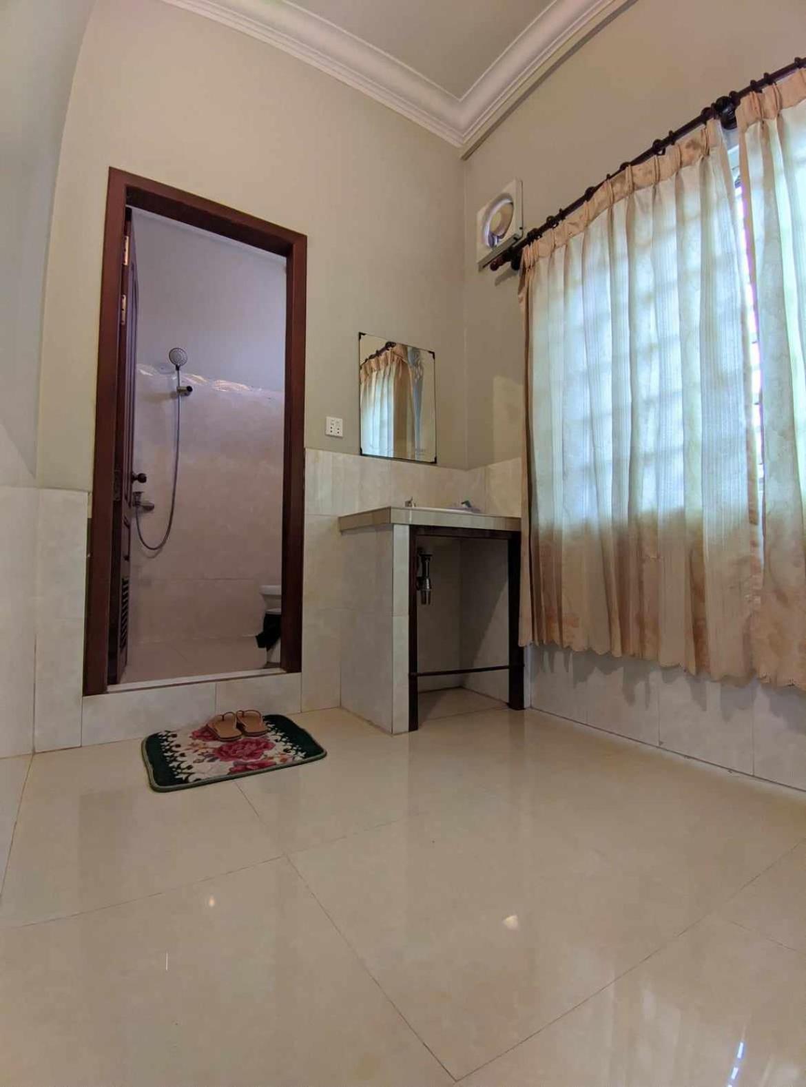 Iki Iki Guesthouse Siem Reap Exteriör bild