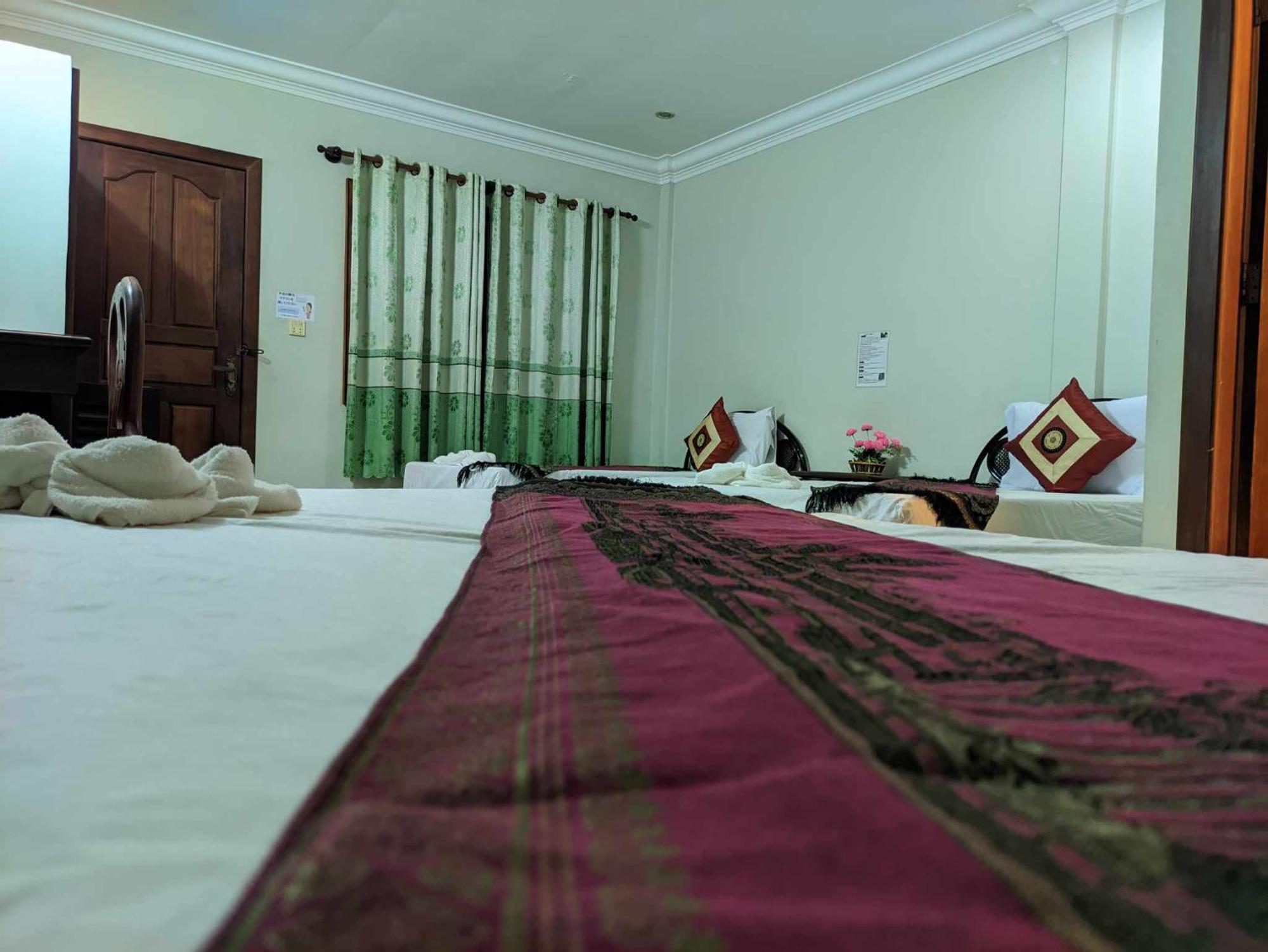 Iki Iki Guesthouse Siem Reap Exteriör bild
